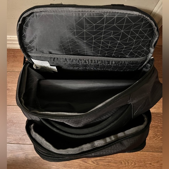 High Sierra Backpack - Picture 7 of 8